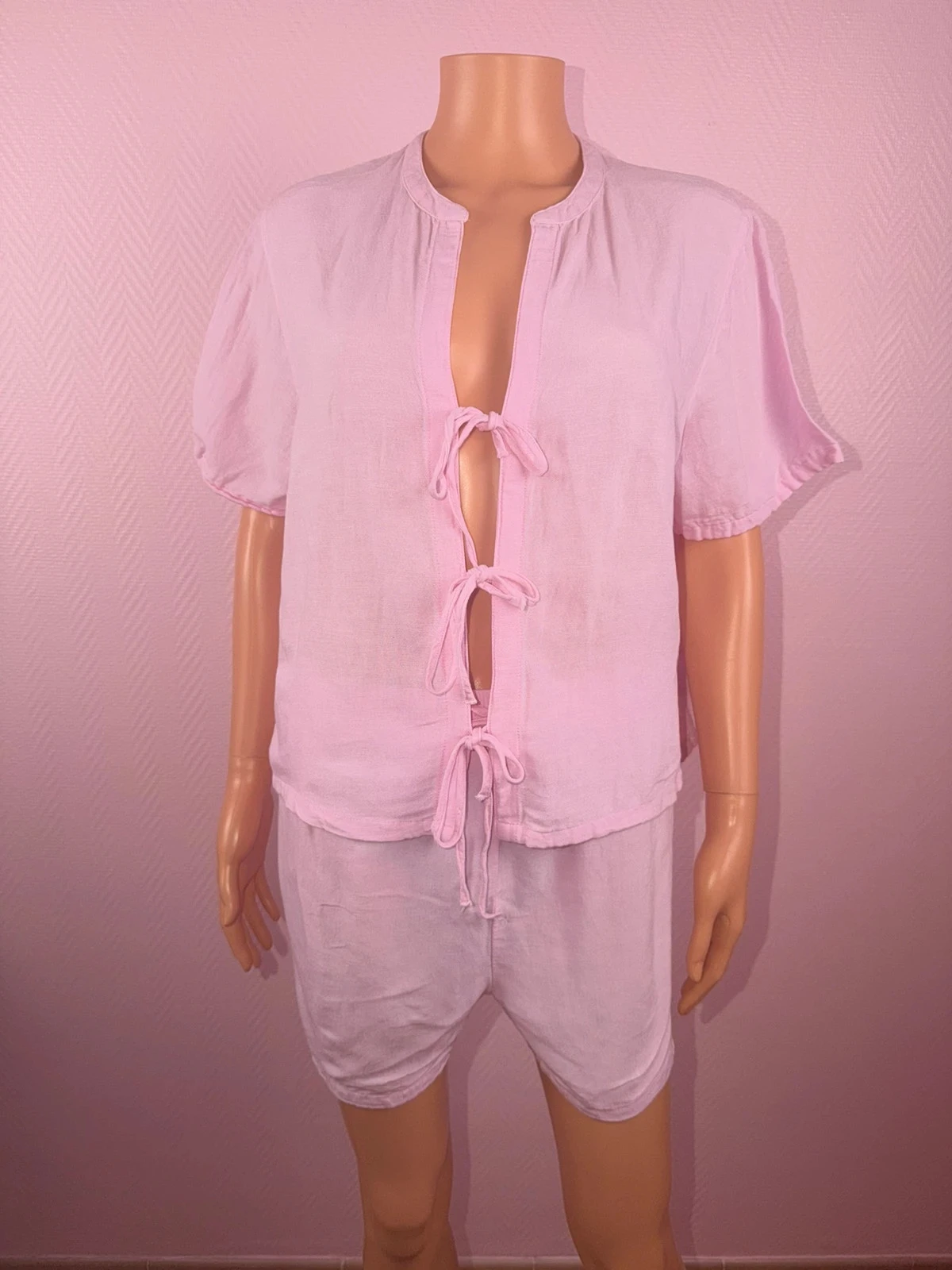 Ensemble short chemise neuf jamais servie Kiabi 46